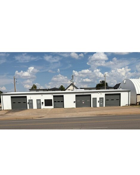 Primary Photo Of 625-631 W Edmond Rd, Edmond Service For Sale
