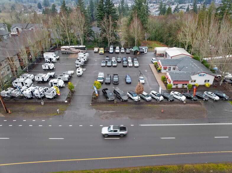 More Photos Of 17795-17835 SW Pacific Hwy, Tualatin Storefront Retail Office For Sale