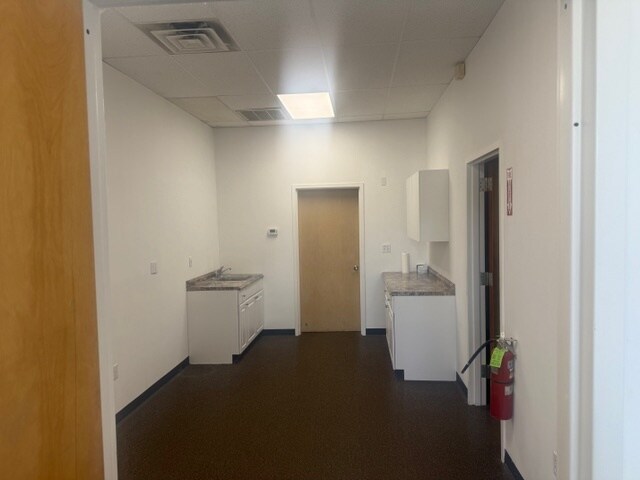 More Photos Of 7 Old Dock Rd, Yaphank Manufacturing For Lease