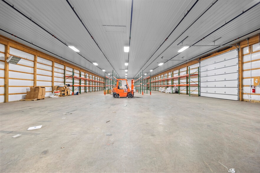 More Photos Of 1050 Sunnyside Rd, Vermilion Warehouse For Sale
