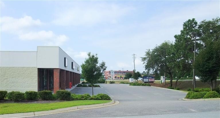 More Photos Of 6331 Carolina Beach Rd, Wilmington Freestanding For Lease
