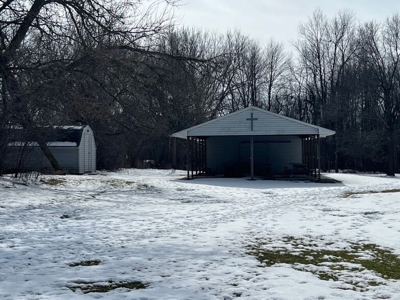 More Photos Of 212 S Sherman St, Leslie Religious Facility For Sale