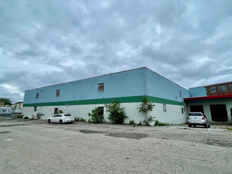 More Photos Of 73 River St, Bridgeport Industrial For Sale