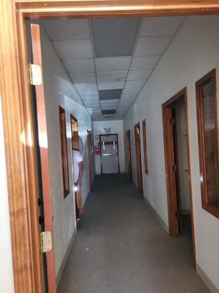 More Photos Of 30417 5th St, Fulshear Unknown For Lease