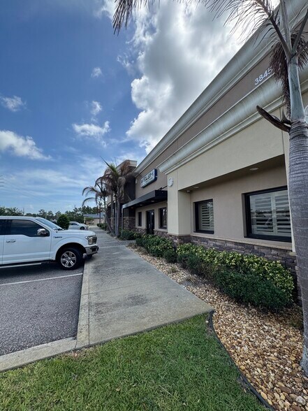 More Photos Of 3845 W Eau Gallie Blvd, Melbourne Office For Sale