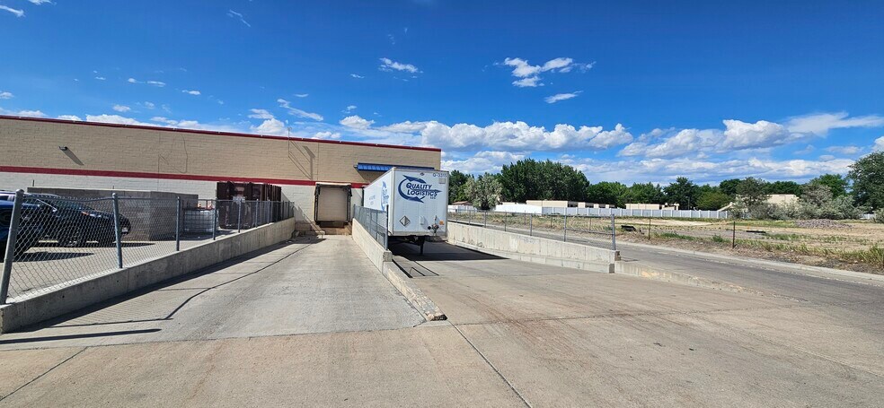 More Photos Of 2267 S Townsend Ave, Montrose Department Store For Sale