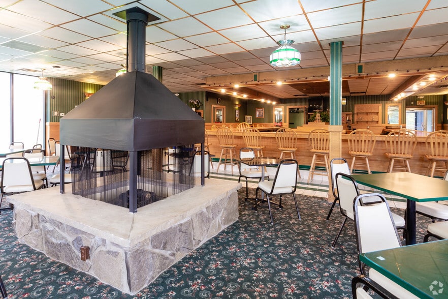 More Photos Of 2107 Rt-48, Fulton Restaurant For Sale