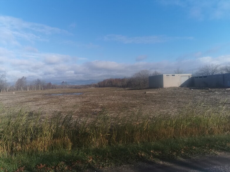 More Photos Of 6533 Reixinger Rd, Niagara Falls Land For Sale