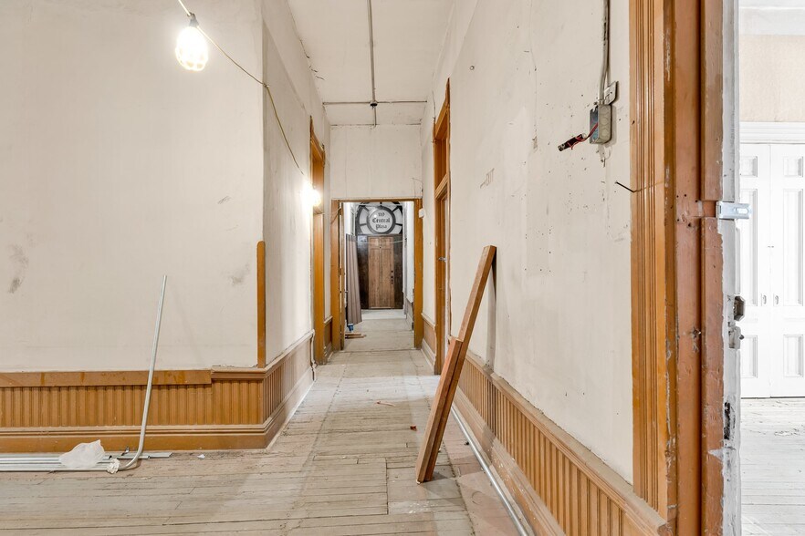 More Photos Of 111-117 Central Plz, Pueblo Storefront Retail Residential For Sale