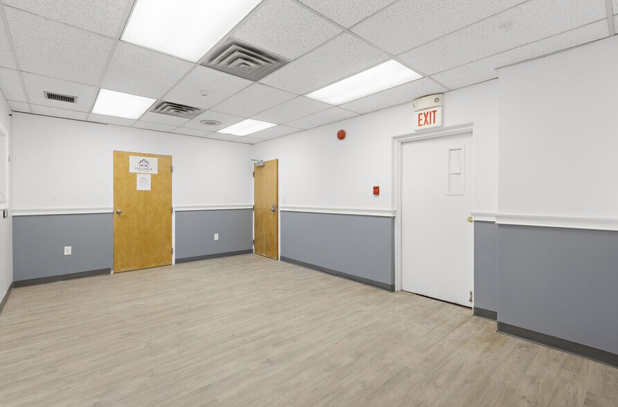 More Photos Of 181 Franklin Ave, Nutley Medical For Sale