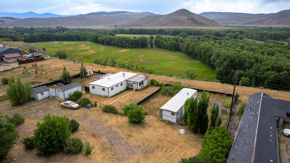 More Photos Of 225 Main St, Parshall Apartments For Sale