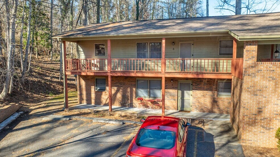 More Photos Of 80 Love St, Franklin Apartments For Sale