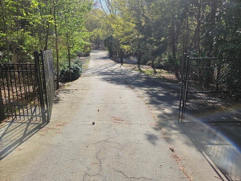 More Photos Of 3769 Rogers Bridge Rd, Duluth Land For Sale