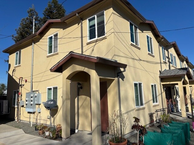 More Photos Of 800 Washington St, Calistoga Apartments For Sale