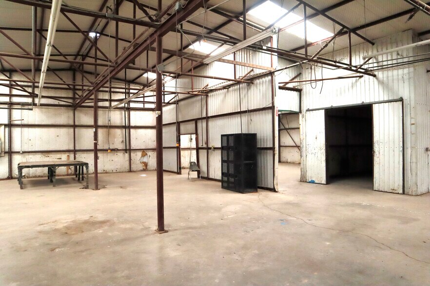 More Photos Of 3224 Industrial Dr, Wichita Falls Manufacturing For Lease