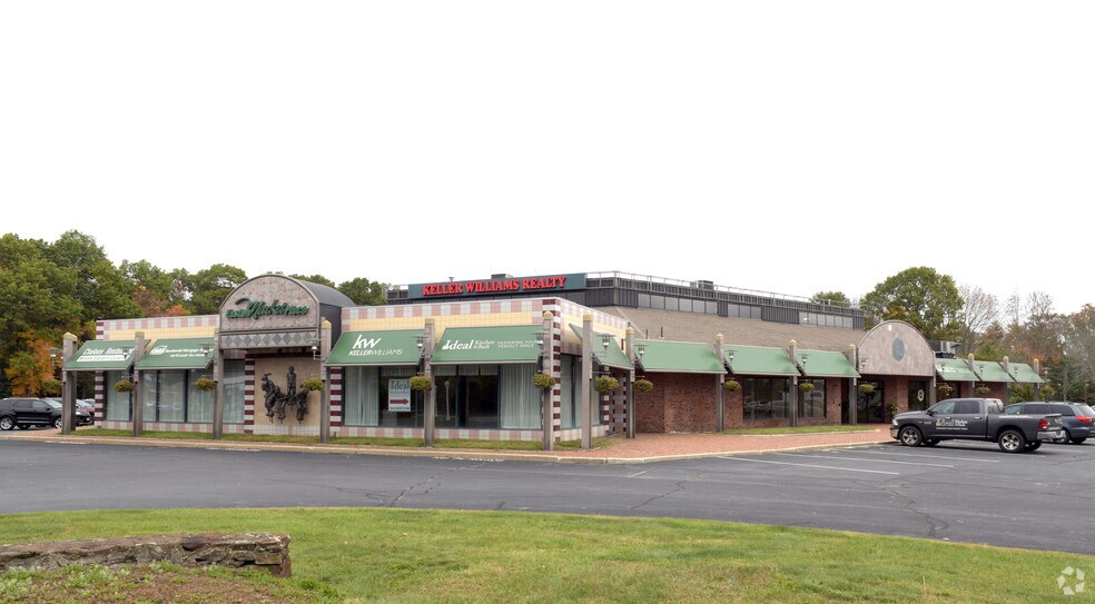 More Photos Of 574 Washington St, Easton Freestanding For Lease