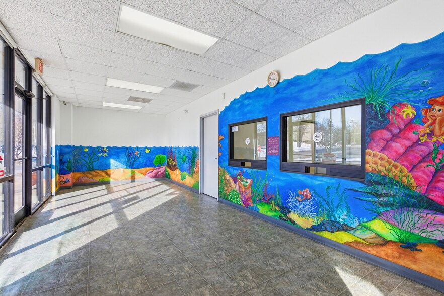 More Photos Of 148-156 W Tugalo St, Toccoa Office For Lease