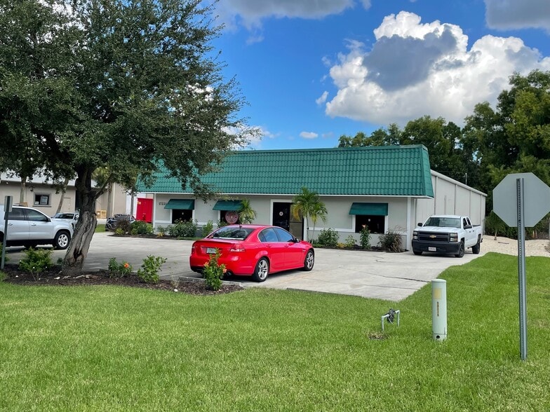 Primary Photo Of 17221 Alico Center Rd, Fort Myers Warehouse For Lease