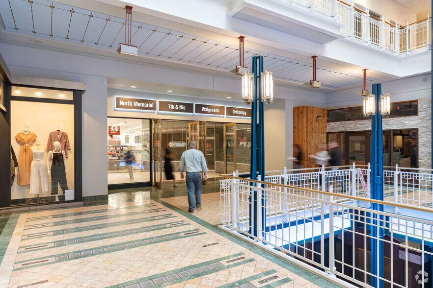 More Photos Of 651 Nicollet Mall, Minneapolis Office For Lease