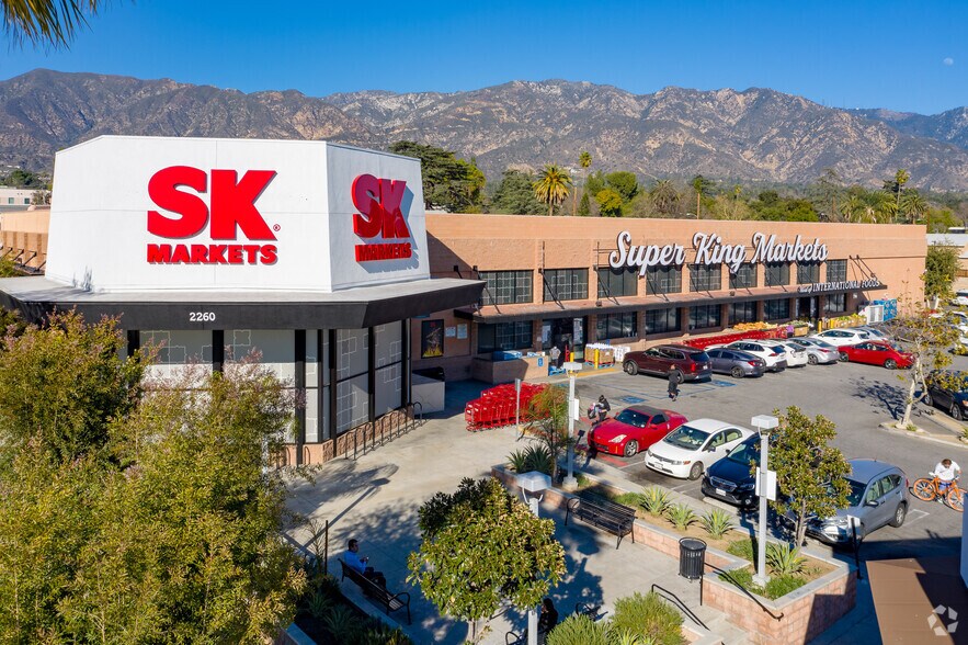 More Photos Of 2260-2268 Lincoln Ave, Altadena General Retail For Sale