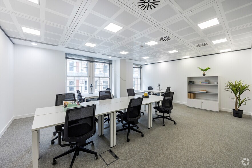 More Photos Of 35 New Broad St, London Coworking Space