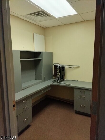 More Photos Of 1-2 Wills Way, Piscataway Medical For Sale