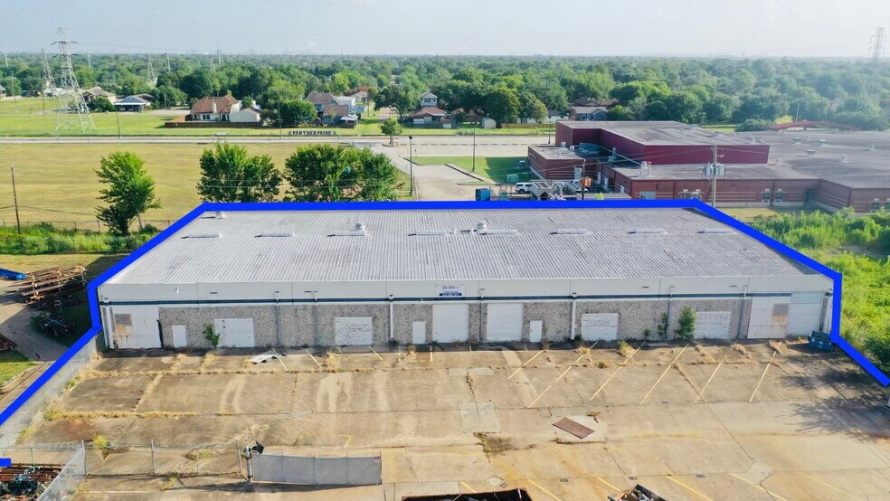 More Photos Of 7301 Galveston Rd, Houston Manufacturing For Lease