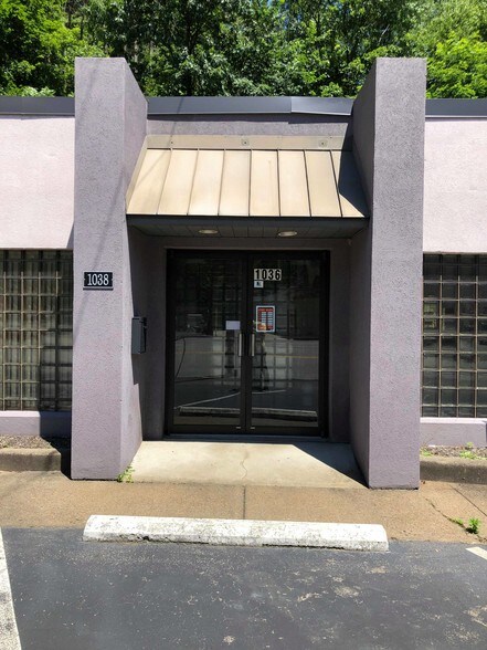 More Photos Of 1038 William Flynn Hwy, Glenshaw Office For Lease