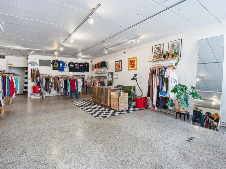 More Photos Of , Minneapolis Unknown For Sale