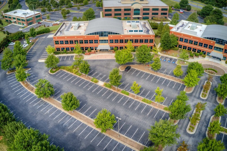 More Photos Of 2470 Daniells Bridge Rd, Athens Office For Lease