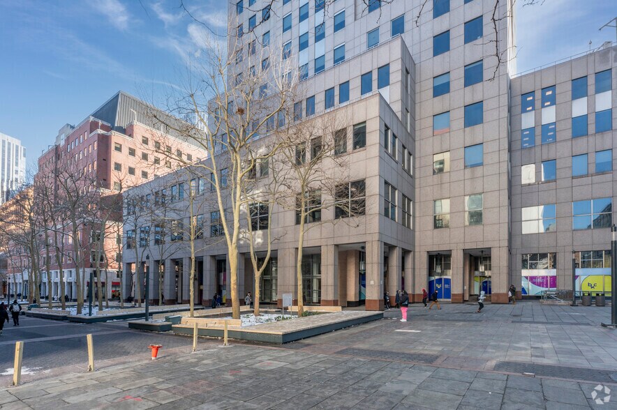 More Photos Of 351 Jay St, Brooklyn Office For Lease