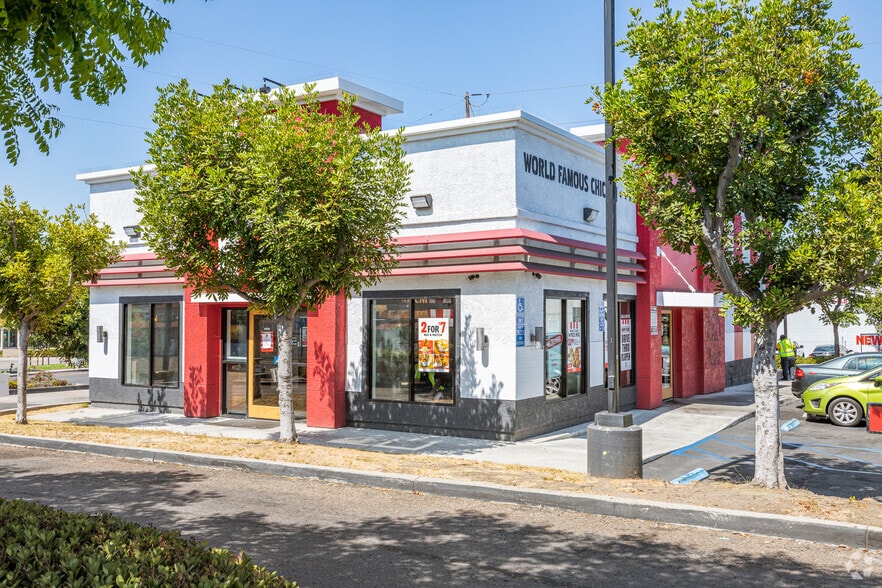 More Photos Of 7012-7220 Broadway, Lemon Grove Unknown For Lease