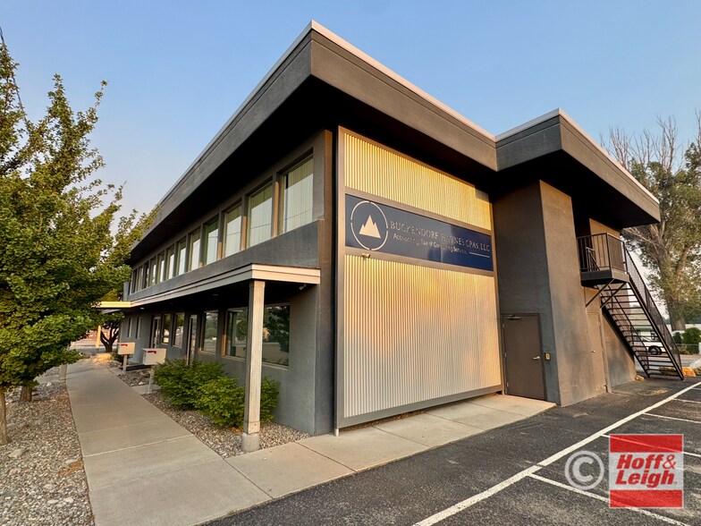 More Photos Of 1519 E Main St, Montrose Office For Sale