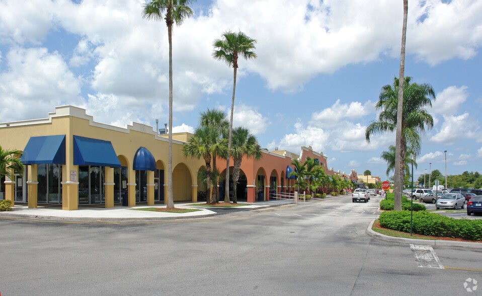 More Photos Of 3660-4060 W Hillsboro Blvd, Deerfield Beach Storefront For Lease