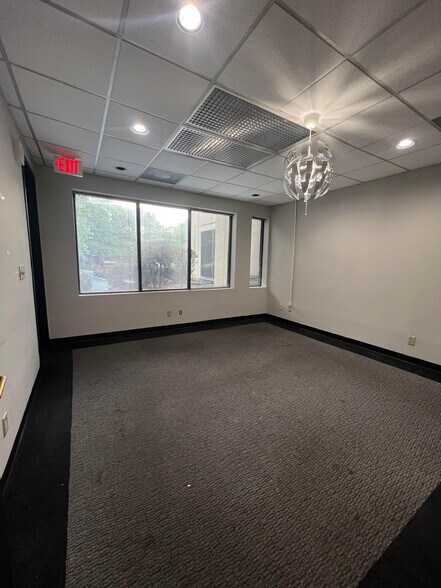 More Photos Of 2255 Cumberland Pky SE, Atlanta Coworking Space