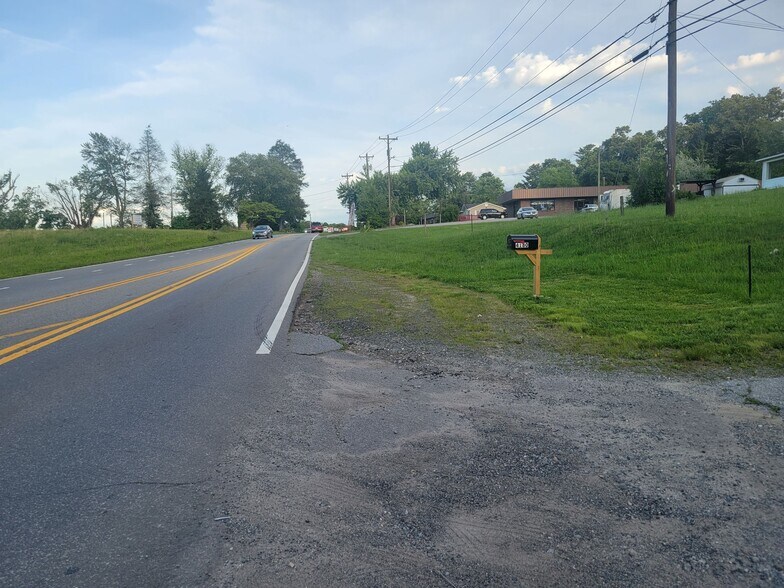 Primary Photo Of 4178-4180 Haywood Rd, Mills River Land For Sale