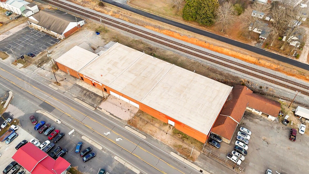 More Photos Of 1906 N Main St, Kannapolis Industrial For Sale