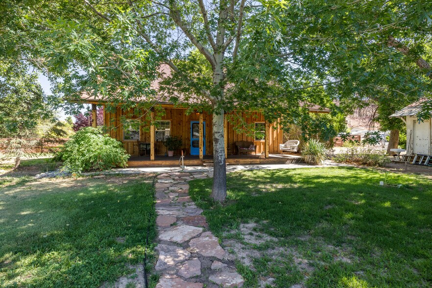 More Photos Of 411 N 500 W, Moab General Retail For Sale