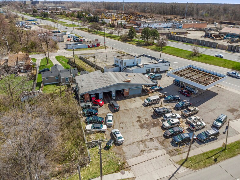 More Photos Of 2617 Middlebelt Rd, Inkster Auto Repair For Lease