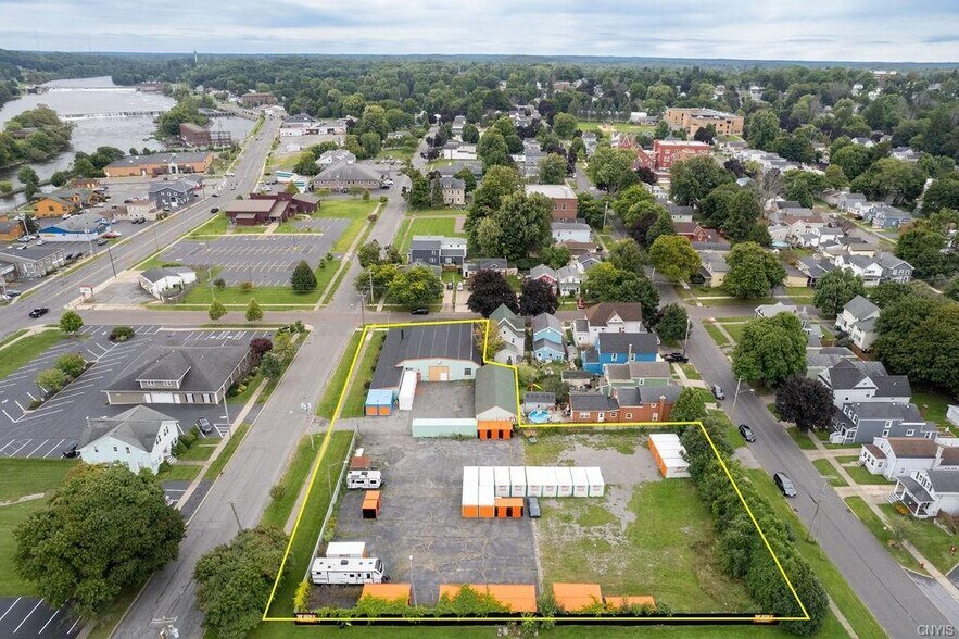 More Photos Of 17-19 W Albany St, Oswego Self Storage For Sale