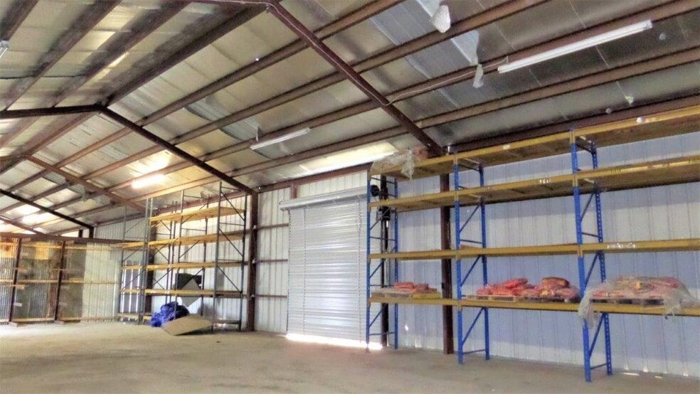 More Photos Of 160 Highway 3256, Lake Charles Distribution For Lease