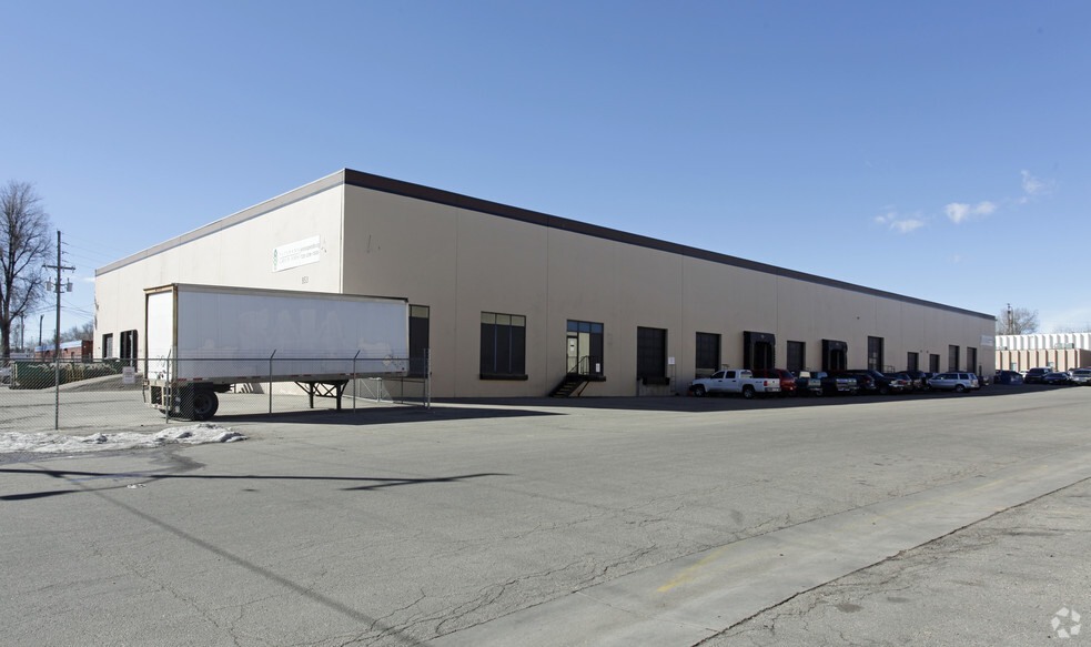 Primary Photo Of 953 Decatur St, Denver Warehouse For Lease