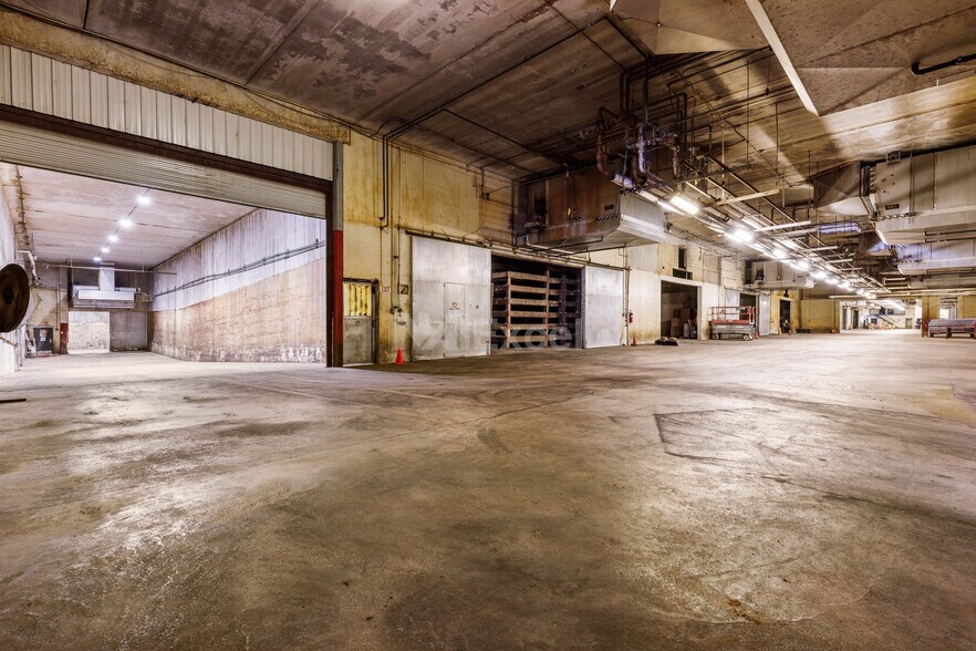 More Photos Of 550 S 1100 W, Fillmore Warehouse For Sale