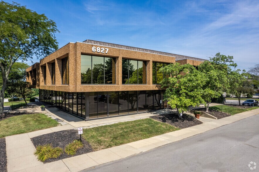 More Photos Of 6797 N High St, Worthington Unknown For Lease