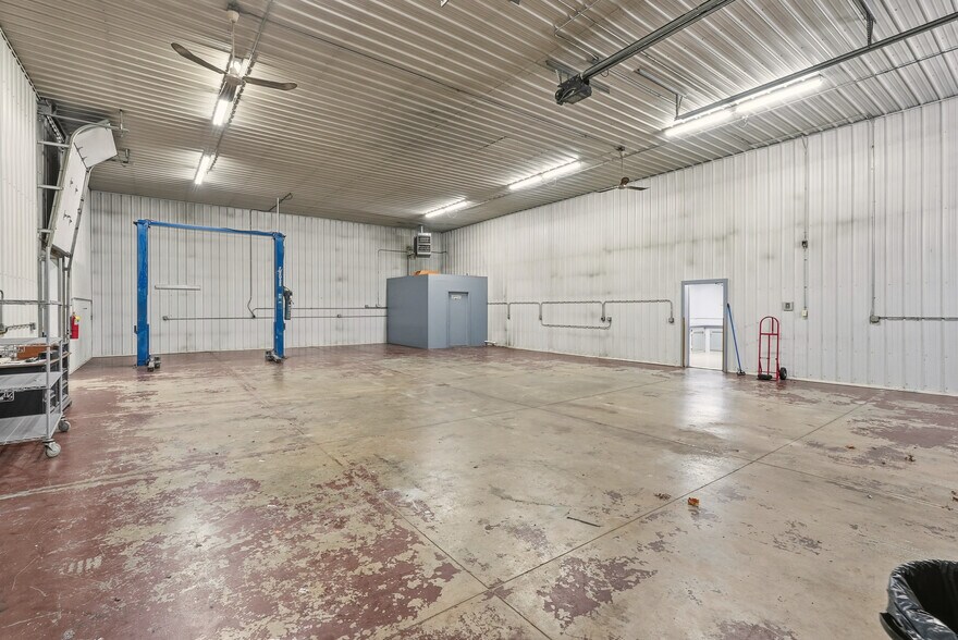 More Photos Of 4485 Back Orrville Rd, Wooster Light Distribution For Sale