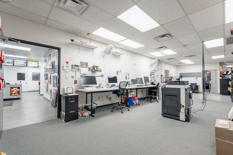 More Photos Of 1414 W 14th St, Tempe Warehouse For Sale