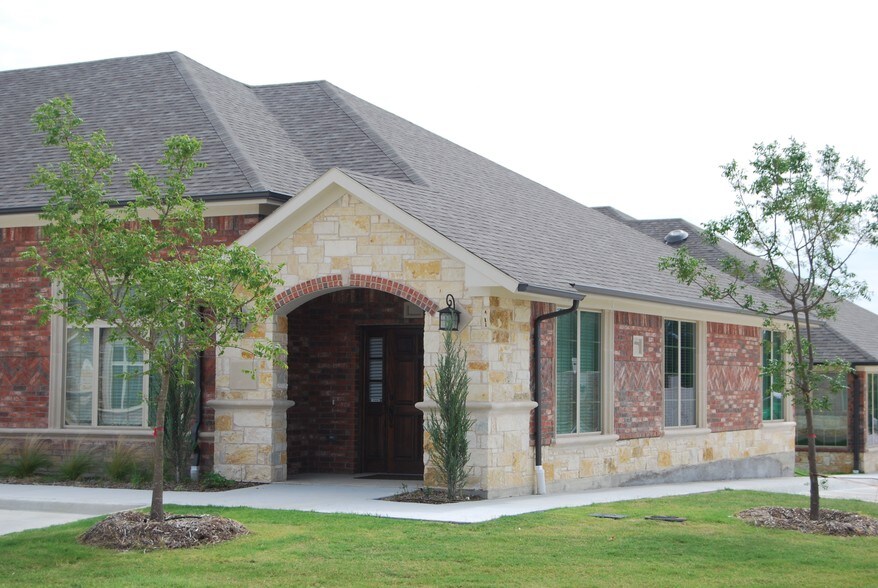 More Photos Of 8951 Collin McKinney Pky, McKinney Medical For Lease