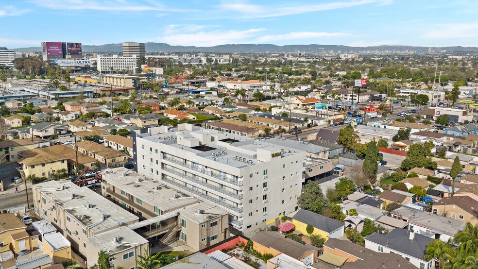 More Photos Of 10136 Inglewood Ave, Inglewood Apartments For Sale