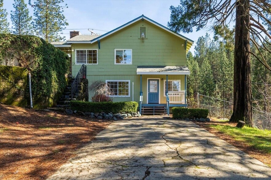 More Photos Of 2611 Nevada City Hwy, Grass Valley Specialty For Sale