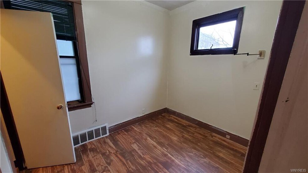 More Photos Of 76 Block St, Buffalo Apartments For Sale